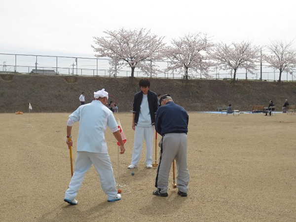 お花見の軽スポーツ