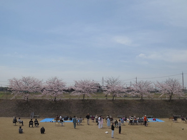 雄岡病院お花見の風景