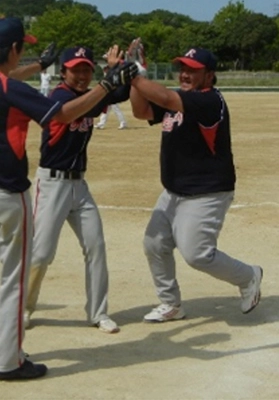 雄岡病院スポーツクラブ：ソフトボールチーム「レッドファンキーズ」：試合風景5