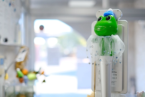 雄岡病院の新春ブログ:かわいいカエルの飾り付け