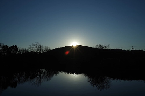 雄岡病院の新春ブログ:雌岡山の初日の出