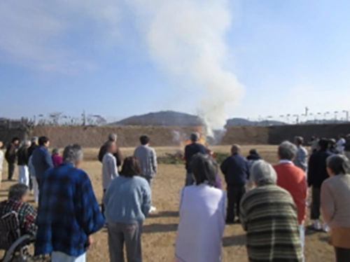 雄岡病院/とんど焼きの様子