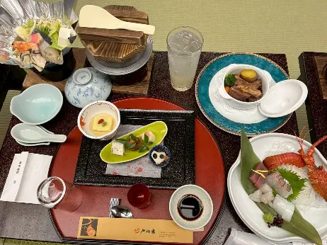 雄岡病院の職員慰安旅行（2026年）：宴会のお食事